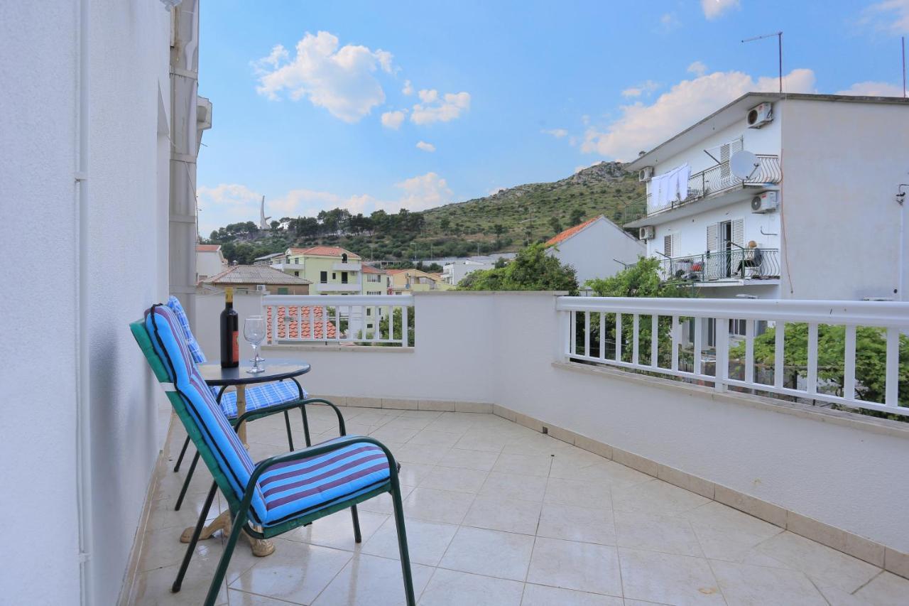 Apartments By The Sea Podgora, Makarska - 18918 ภายนอก รูปภาพ